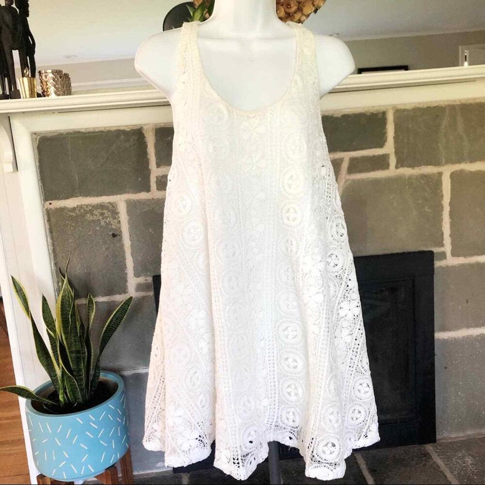 SHOW ME YOUR MUMU Crochet Mini Dress M Lace White Lined
